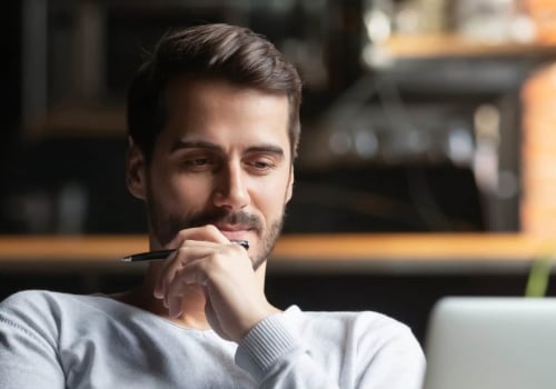 The Pros and Cons of Being an Insurance Agent